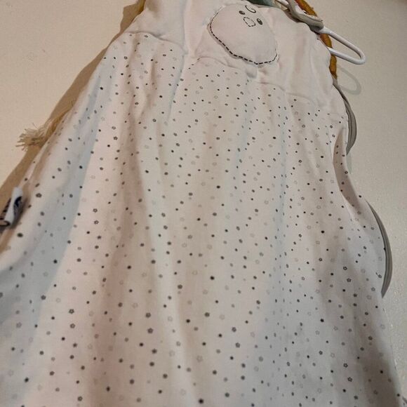 Nested Bean - Picture 2 of 5